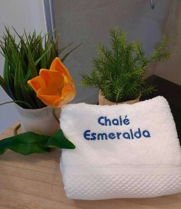 Chale Esmeralda - Charming Studios In Calheta Beach Exterior foto